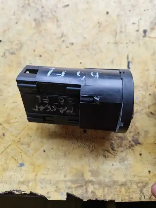 Włącznik Świateł Vw Seat Skoda 1C0.941.531.A