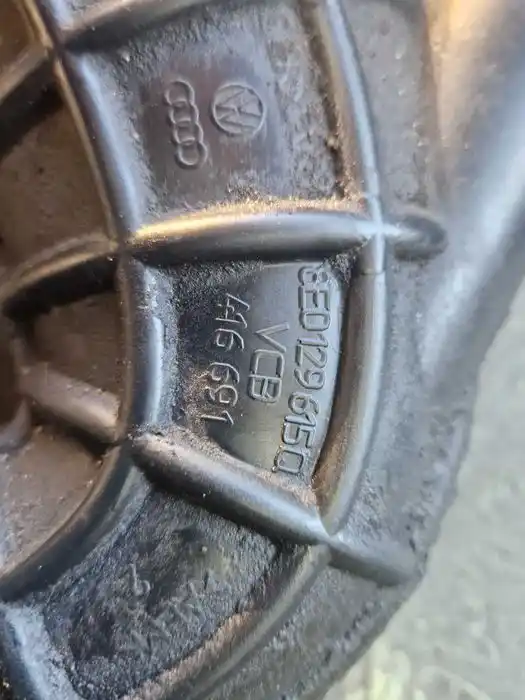 Przewód Turbiny Seat Exeo Audi A4 B7 8E0.129.615.Q