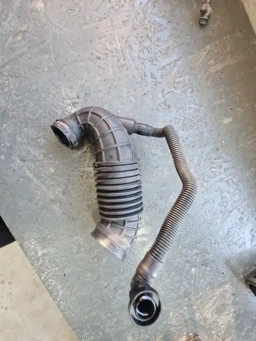 Przewód Turbiny Seat Exeo Audi A4 B7 8E0.129.615.Q