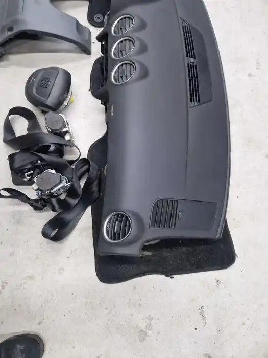 Deska Seat Exeo 2012r Kpl Poduszki Pasy