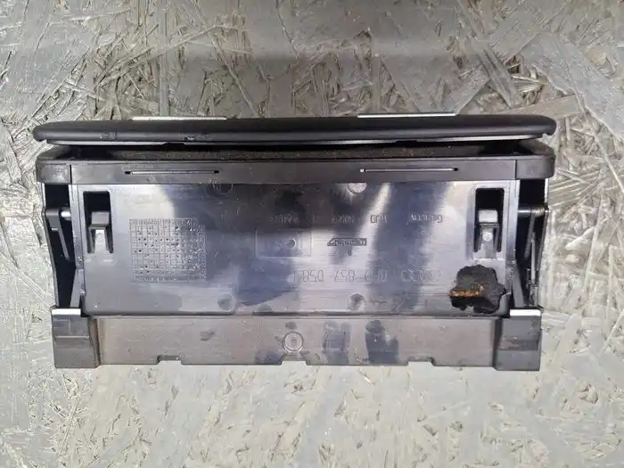 Wizytownik Schowek Seat Exeo 8H0.857.058.F