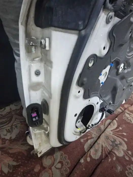 Drzwi Prawy Przód Seat Exeo Kombi LB9A