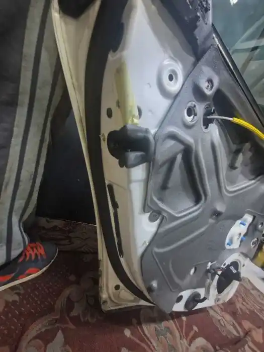 Drzwi Lewy Tył Seat Exeo Kombi LB9A