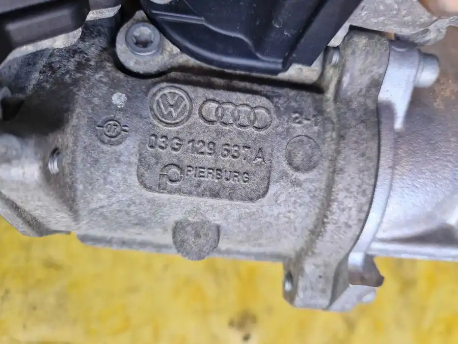 Kolektor Ssący Vw Audi Seat Skoda 2.0 TDI BMP 03G.129.713K