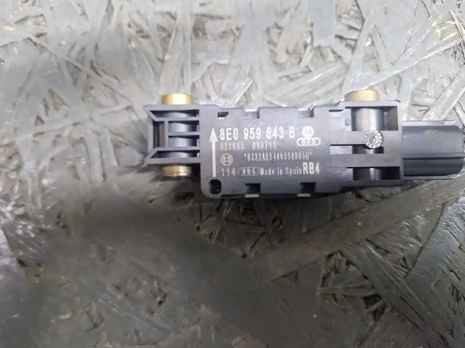 Czujnik Uderzenia Bocznego Vw Audi Seat Skoda 8E0.959.643.B