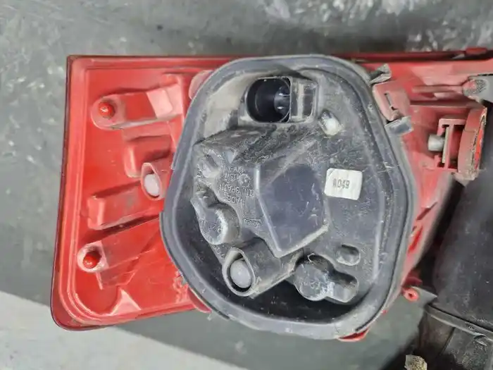 Lampa Lewy Tył Błotnik Kombi Eu Seat Exeo 3R9.945.095.B