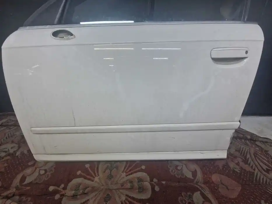 Drzwi Lewy Przód Seat Exeo Kombi LB9A