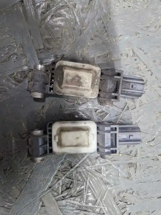 Czujnik Uderzenia Czołowego Vw Audi Seat Skoda 8J0.959.651