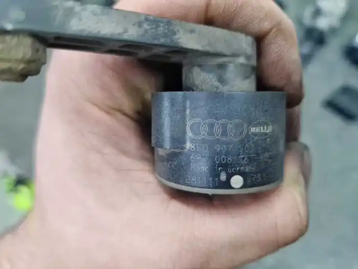 Czujnik Poziomowania Świateł Xenonów Vw Audi Seat Skoda 8E0.907.503