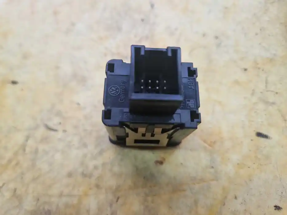 Przełącznik Regulacji Świateł Vw Passat B6 Kombi 3C0.941.333.A