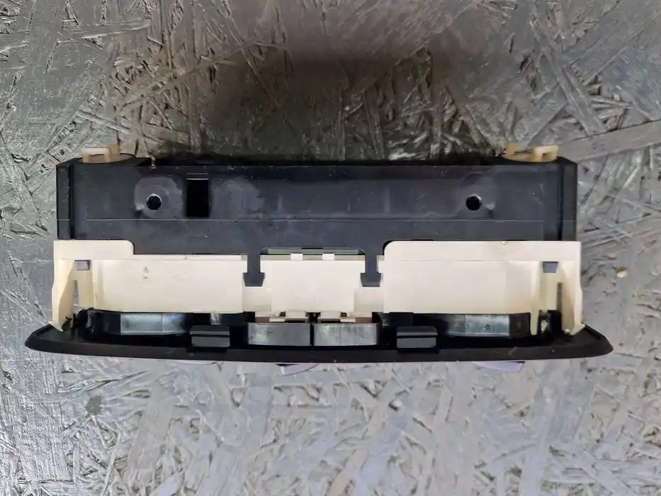 Panel Klimatyzacji Seat Ibiza IV 6J 6J0.820.045
