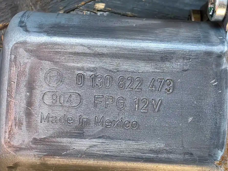 Silniczek Podnoszenia Szyby Dodge Journey I Lewy Przód 0130822473