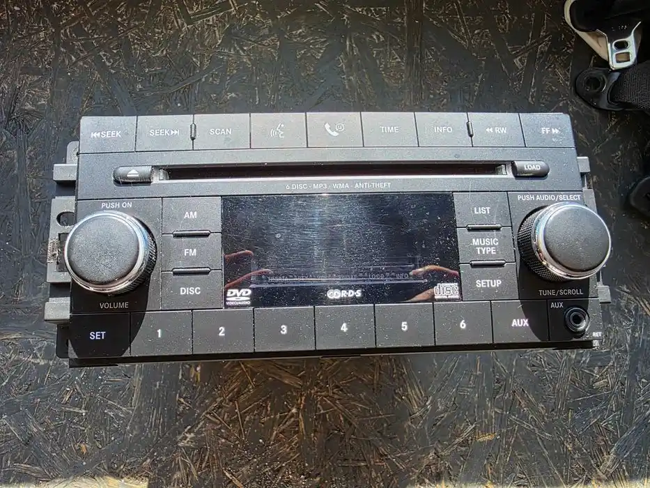 Radio Dodge Journey I 05064924AG