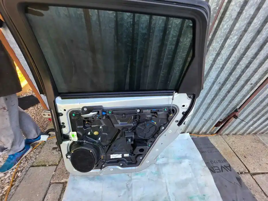 Drzwi Prawy Tył Dodge Journey I Kod Lak.PS2