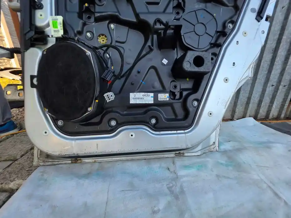 Drzwi Prawy Tył Dodge Journey I Kod Lak.PS2