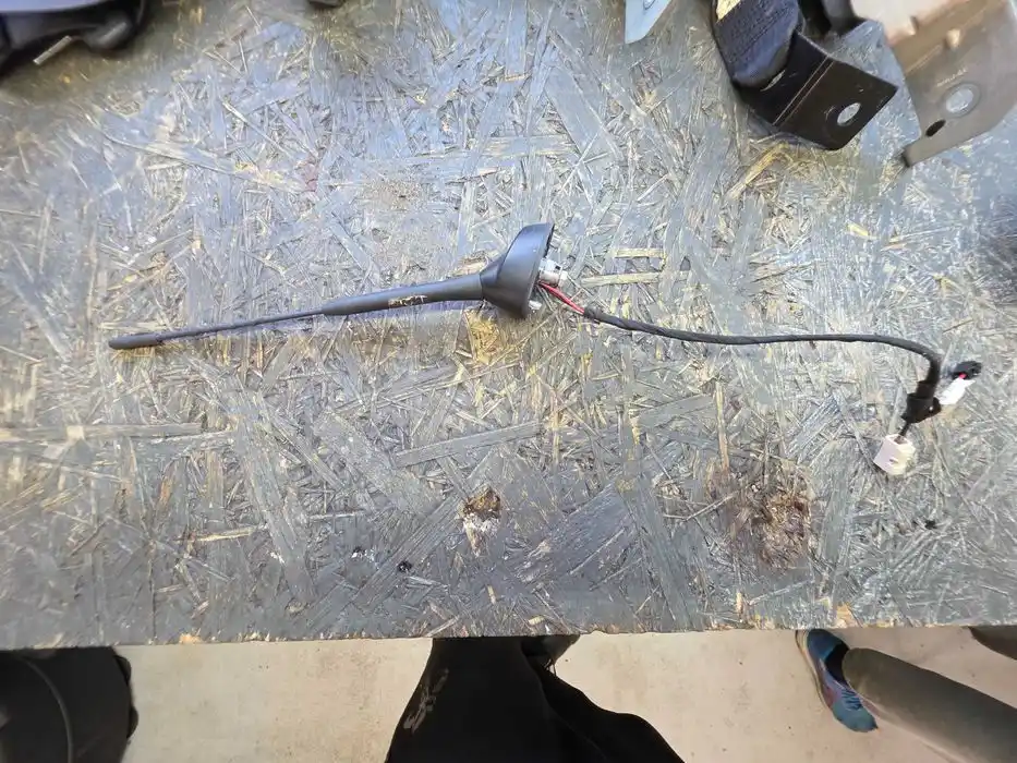 Antena Dachowa Dodge Journey I 2.0 CRD 10506