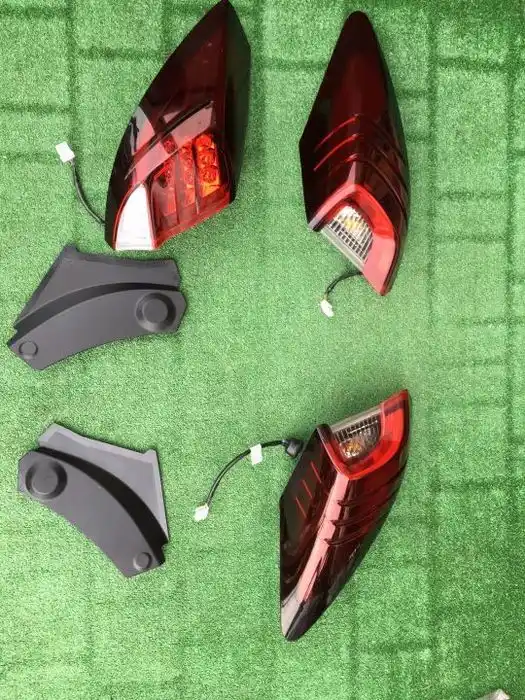lampa tylna lewa - honda civic ix