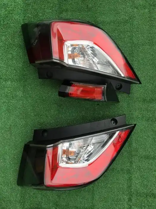 lampa tylna lewa prawa - honda civic x