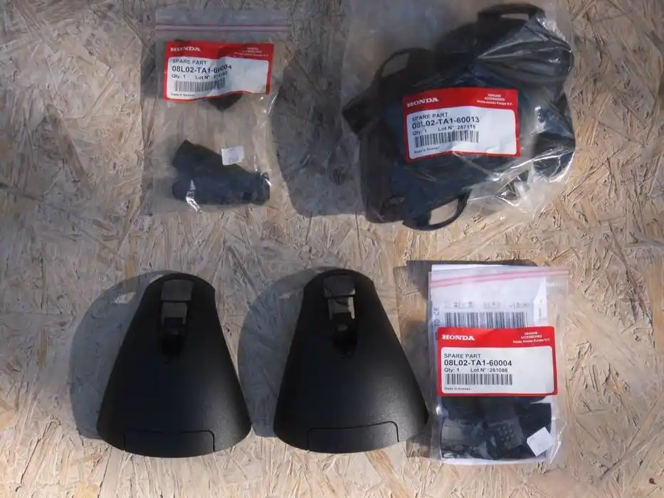 honda - zaślepka bagażnika oryginał oem nowa