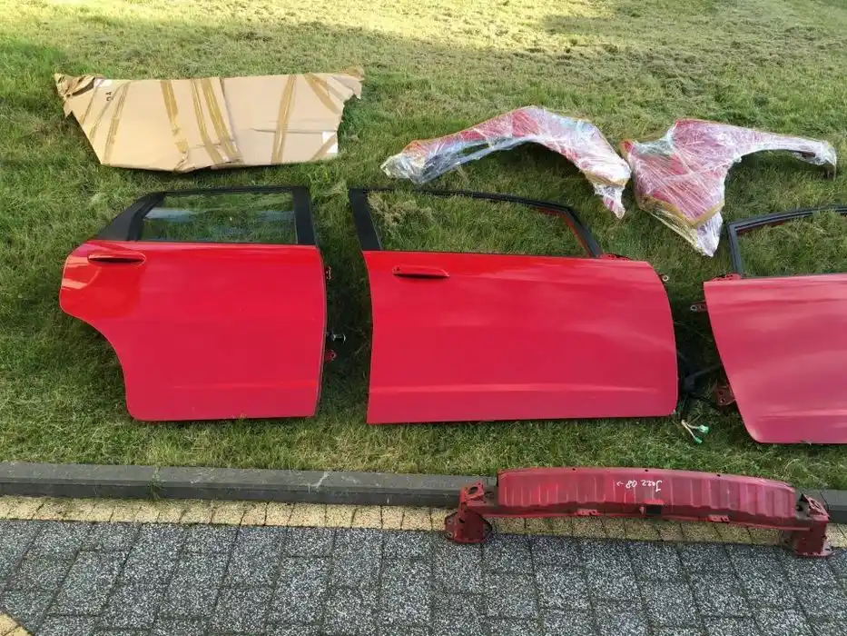 honda jazz 2008-błotnik prawy r81