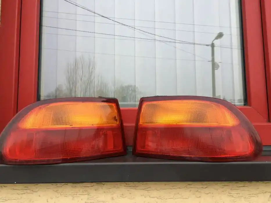 honda civic v 3d jajko 1992- usa lampa tył lewa