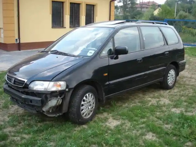 honda shuttle odyssey 1994 -98 szyba tył - części