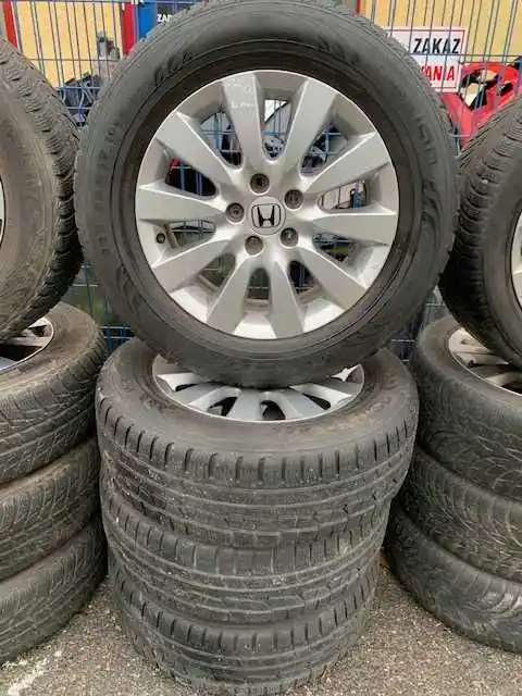 Honda CRV CR-V III Koła Zimowe 17 NOKIAN WR
