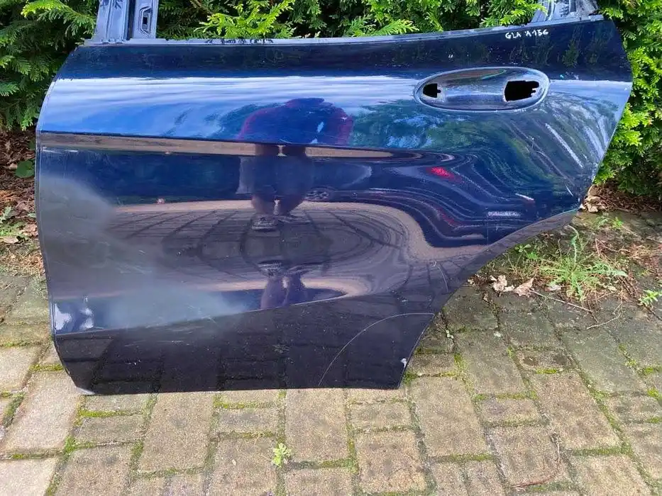 Mercedes GLA A156 Drzwi Tył Tylne Lewe
