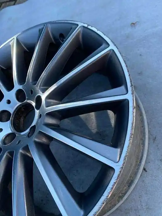 Mercedes C Klasa W205 Pojedyńcza Felga 19
