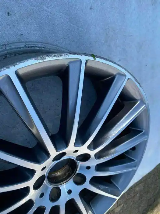 Mercedes C Klasa W205 Pojedyńcza Felga 19