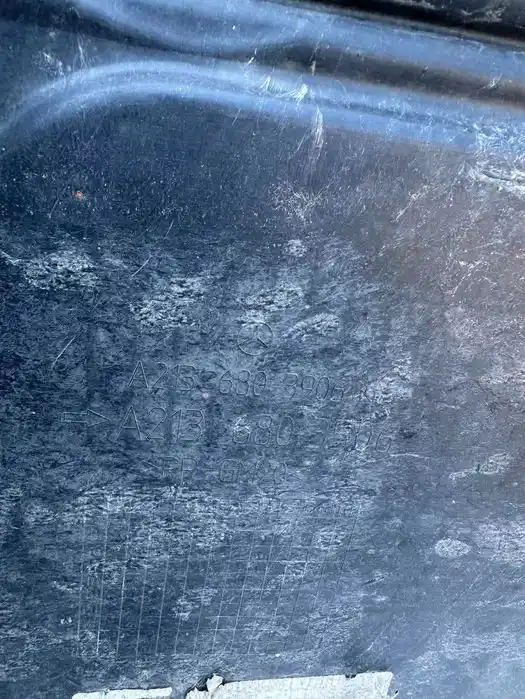 Mercedes E klasa W213 Osłona Podwozia Dolna Lewa