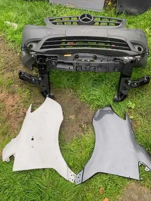 Mercedes Sprinter W907 błotnik lewy  Oryginalny OEM