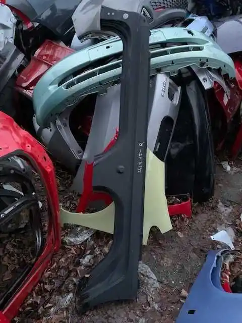 Honda Jazz IV 2015- Próg prawy  NOWY