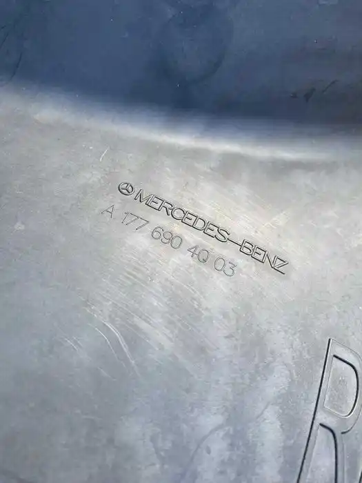 Mercedes A Klasa W177 Nadkole Przód Przednie Prawe