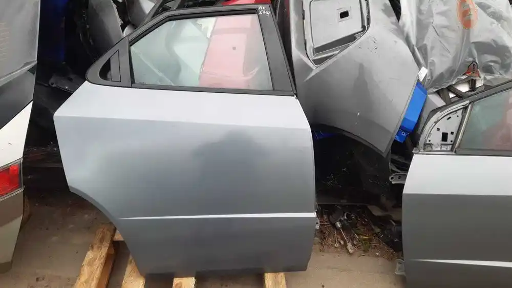 Honda Civic UFO VIII Drzwi Przód Lewy Gołe NH 674p