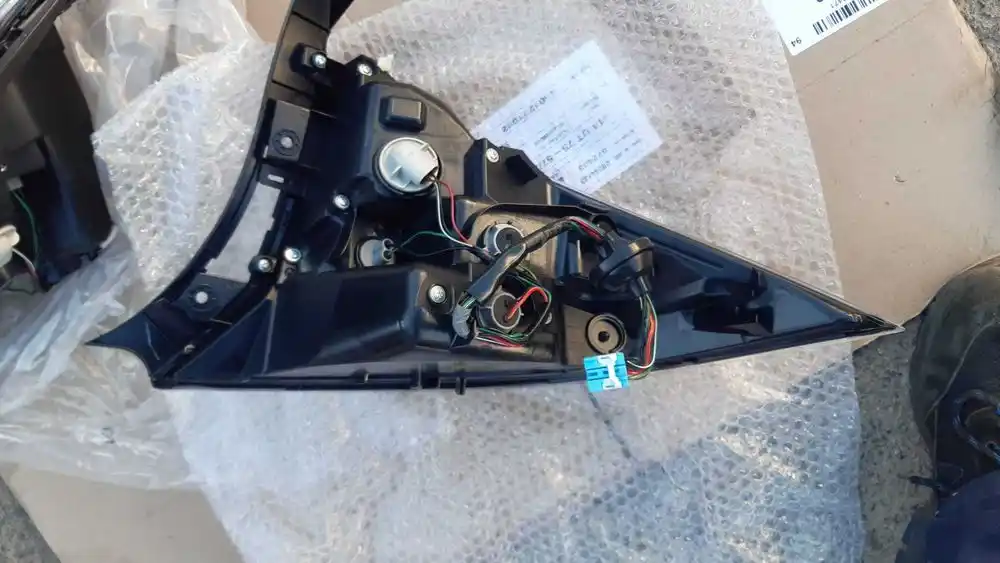 Honda CRZ Lampa Tylna Lewa Prawa Nowa