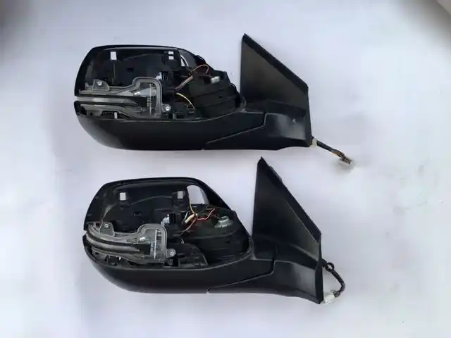 Honda CRV / CR-V IV 2012-Lusterko Prawe 12i 13 Pin