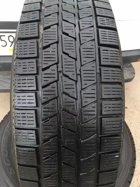 Opona Zimowa 17 Cali Pirelli Scorpion 225/65/17