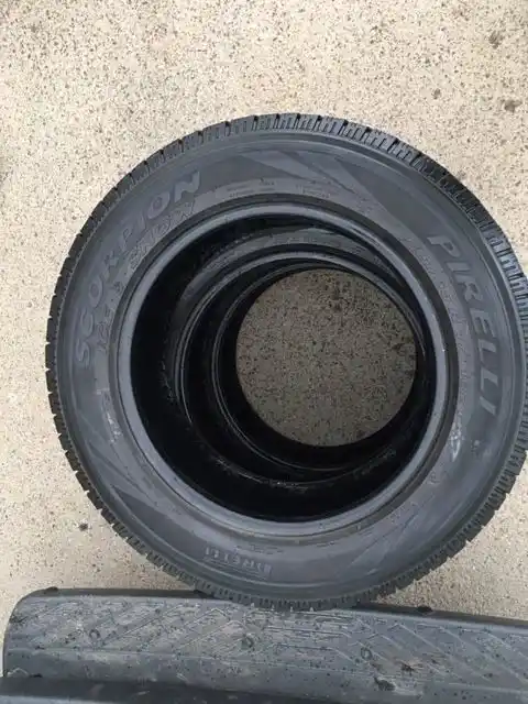 Opona Zimowa 17 Cali Pirelli Scorpion 225/65/17