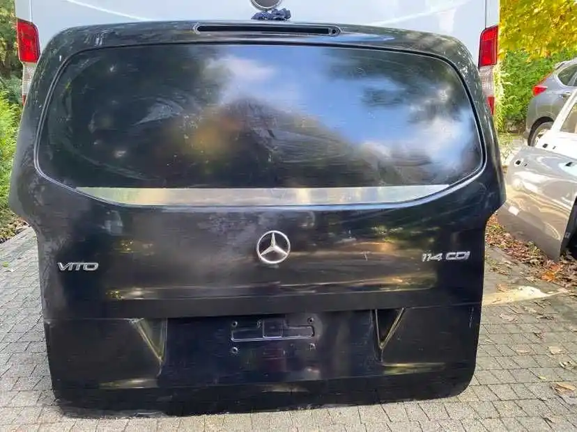 Mercedes Vito W447 Klapa  Bagażnika TYŁ