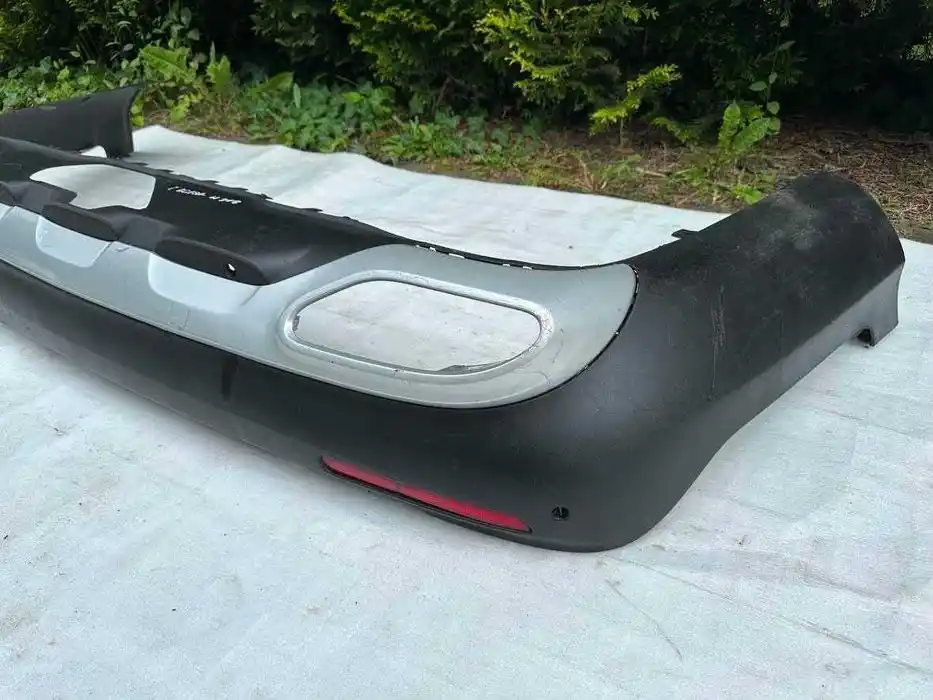 Mercedes E Klasa W213 Dokładka Zderzaka