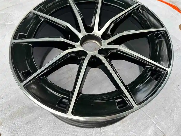 Mercedes A Klasa W177 AMG Pojedyncza Felga 18