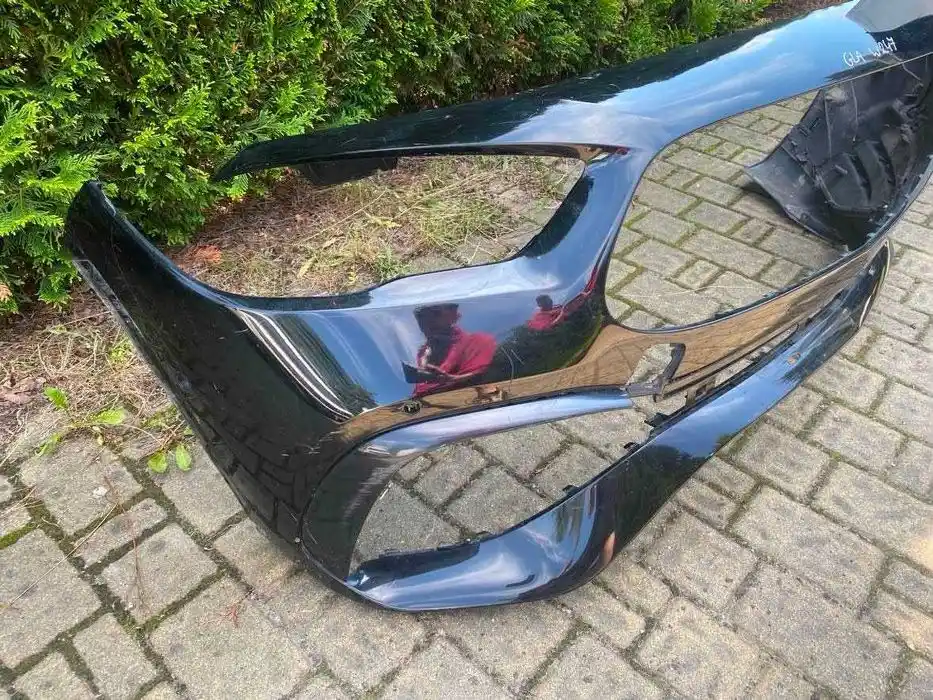 Mercedes GLA W247 Zderzak Przód Przedni