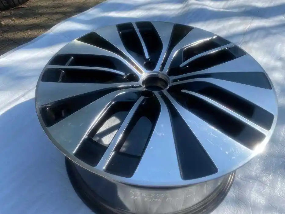Mercedes EQE W295 Pojedyncza Felga 20