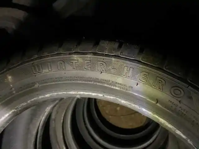 Opony Zimowe Infinity Winter hero 225/45R17