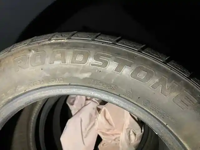 Opony Zimowe Roadstone Winguard 215/55R16