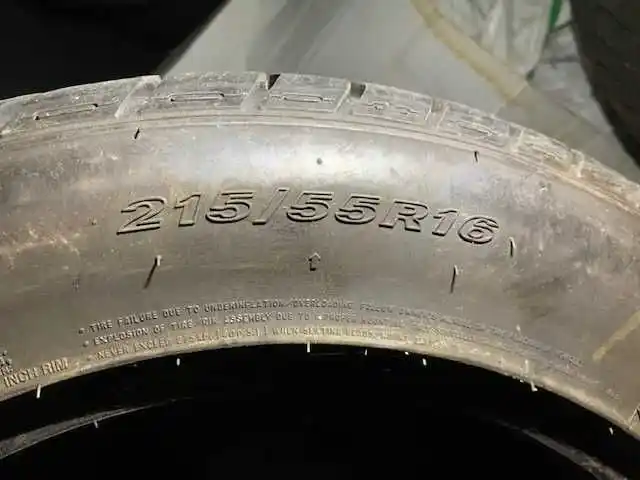 Opony Zimowe Roadstone Winguard 215/55R16