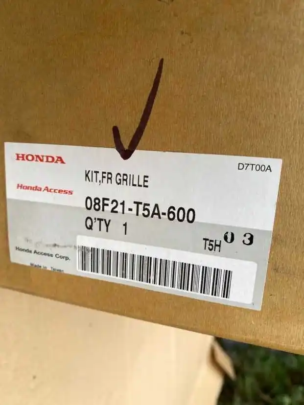 Honda Jazz IV  2015- Atrapa Gril Atrapa Nowy Akcesoryjny