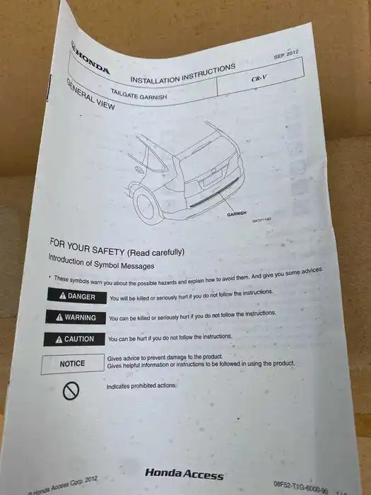 Honda CR-V IV Listwa Klapy Bagaznika OEM
