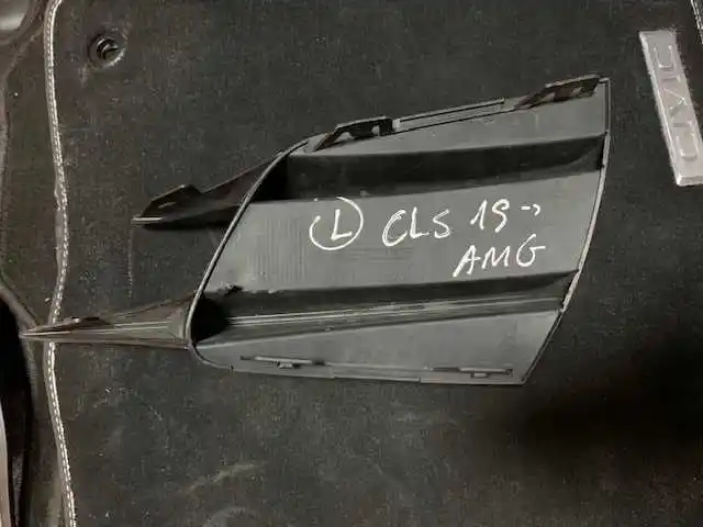 Mercedes CLS 2019- Atrapa Zaslepka